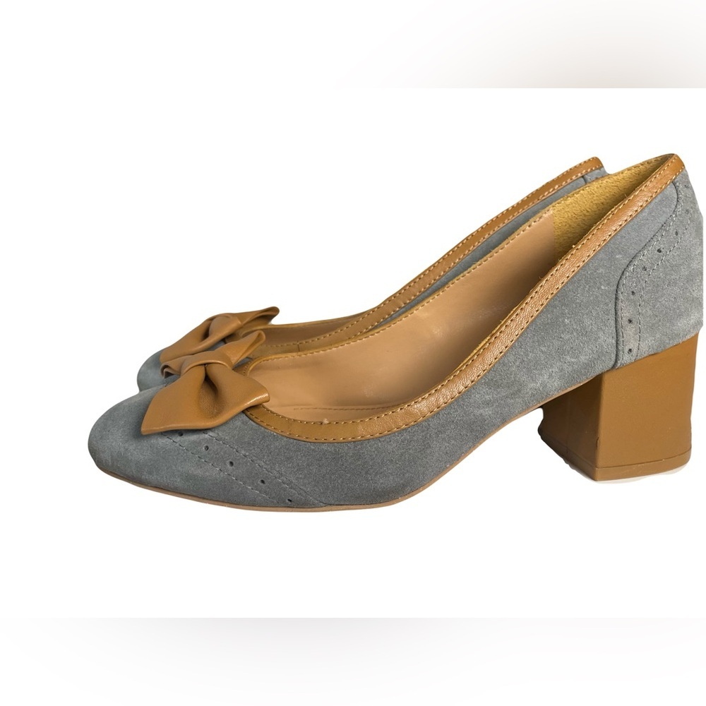 Gray and Tan Women's Shoes